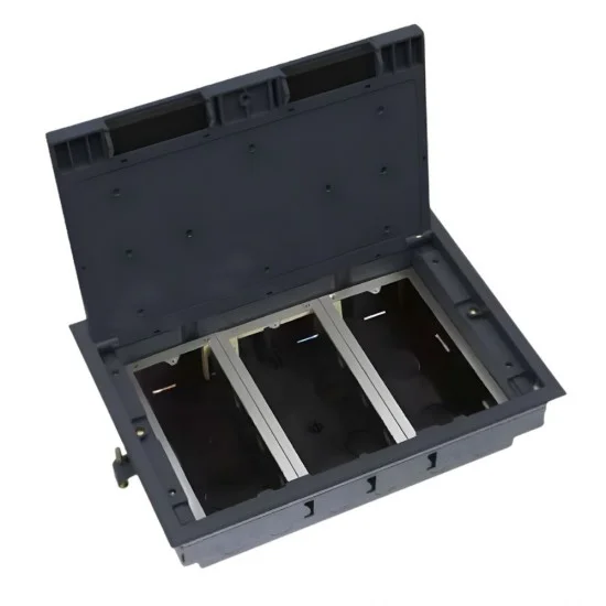 3 Comp Cavity Floor Box C/W 3 x 2G Plate