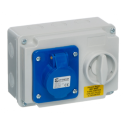 16A 3 Pin Sw/Int Socket IP44 240V Blue